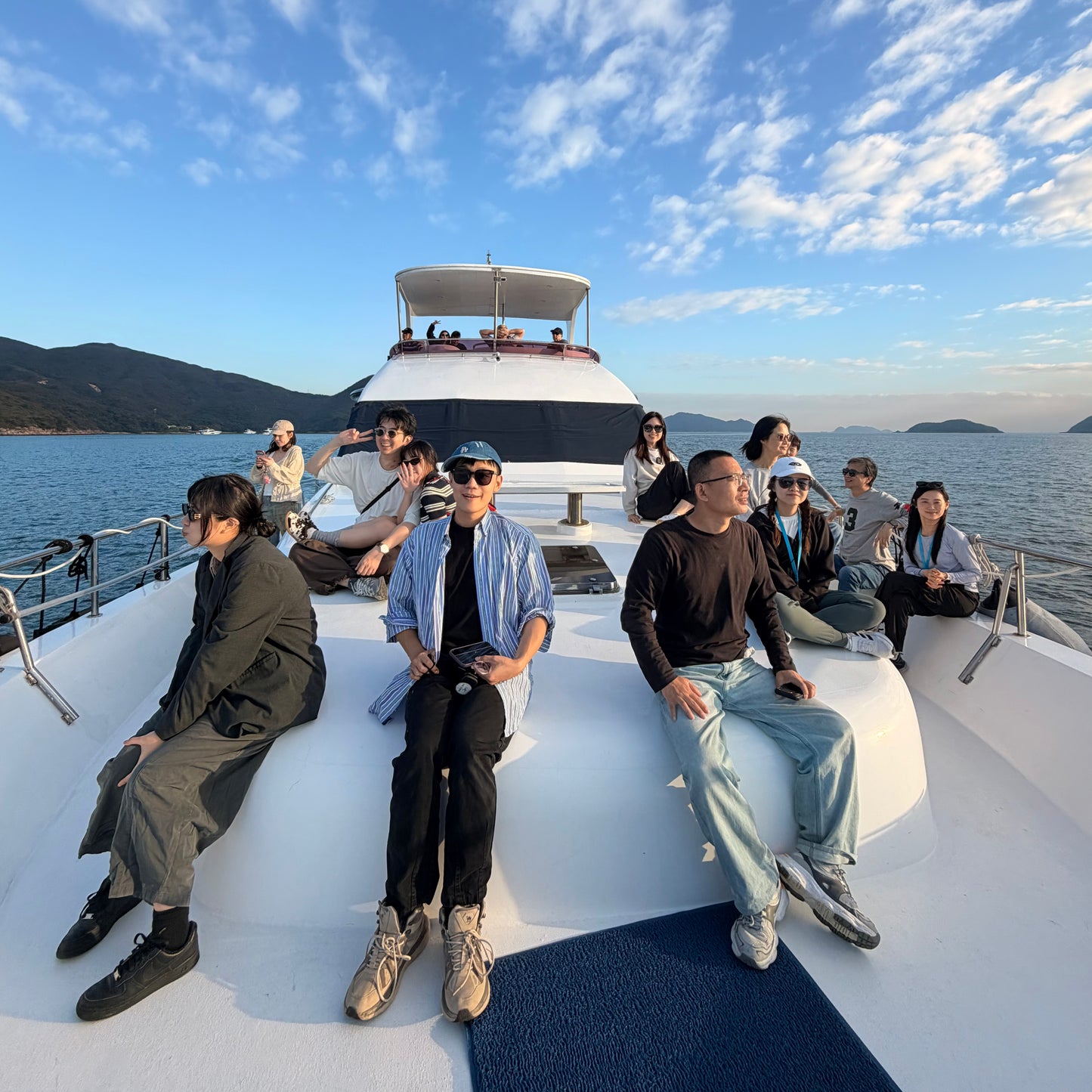 (Yacht Edition) (HK) Geopark Four Sea Arches Volcano Sightseeing Tour *4 hrs