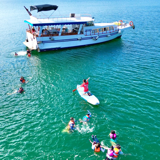 (HK) Sai Kung Beach Snorkelling and Island Hopping Tour Experience by Yacht