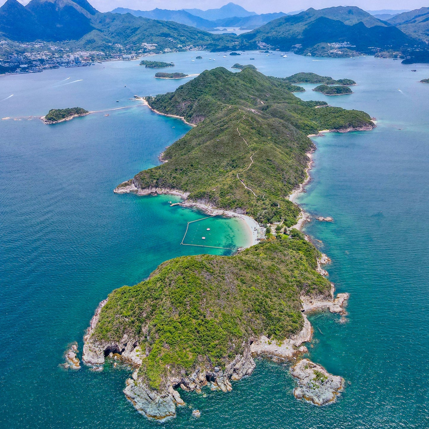 (HK) Sai Kung Beach Snorkelling and Island Hopping Tour Experience by Yacht